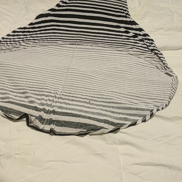 Arden B Stripe Dress - Picture 3 of 4